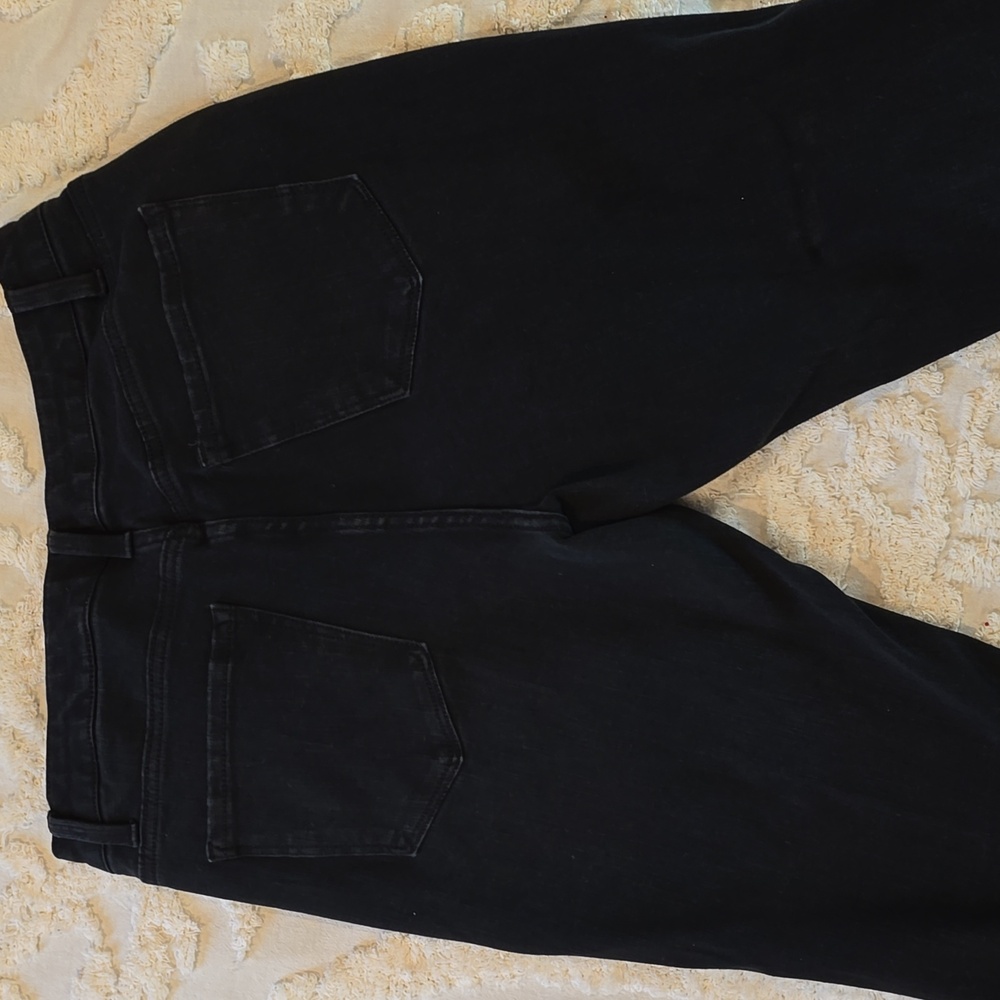 Time and Tru Women's Black Jeans - Picture 4 of 4